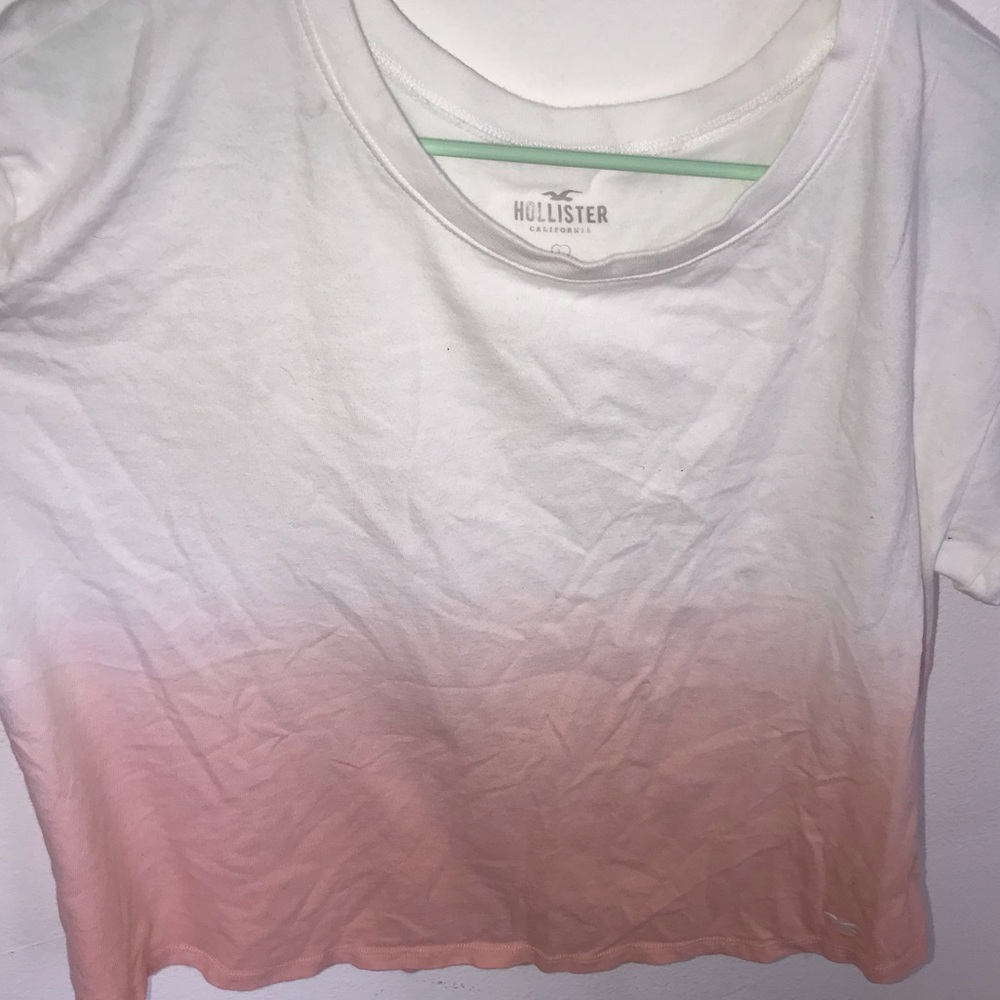 Hollister t-shirt